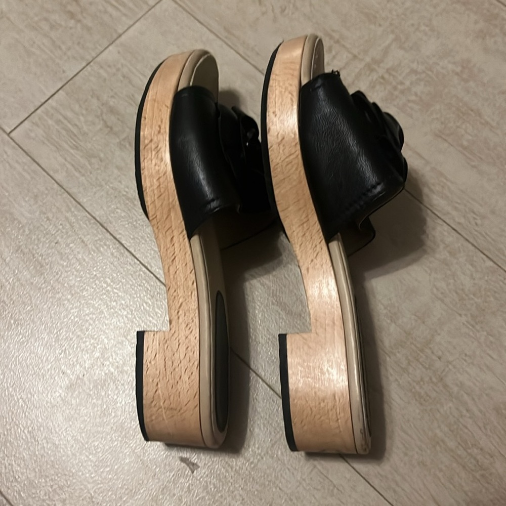 Authentic Chanel Camelia clogs size 36/6 - Picture 4 of 5